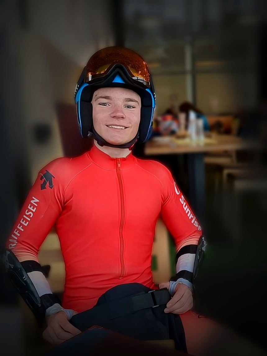 Ben Schrag, Ski-Alpin-Rennfahrer aus Bern, im Rennanzug